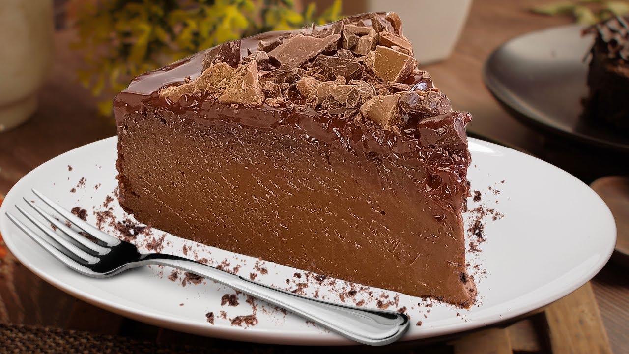Kevyt suklaajuustokakku: terveellisempi, proteiinipitoisempi ja gluteeniton vaihtoehto.