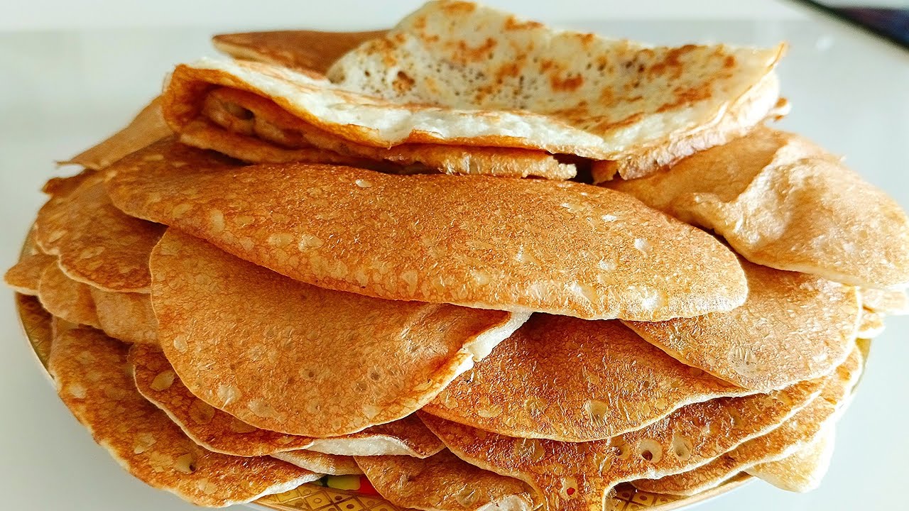 Keto-aamiainen töihin. Nämä pannukakut valmistuvat viidessä minuutissa ja pitävät nälän loitolla useita tunteja.
