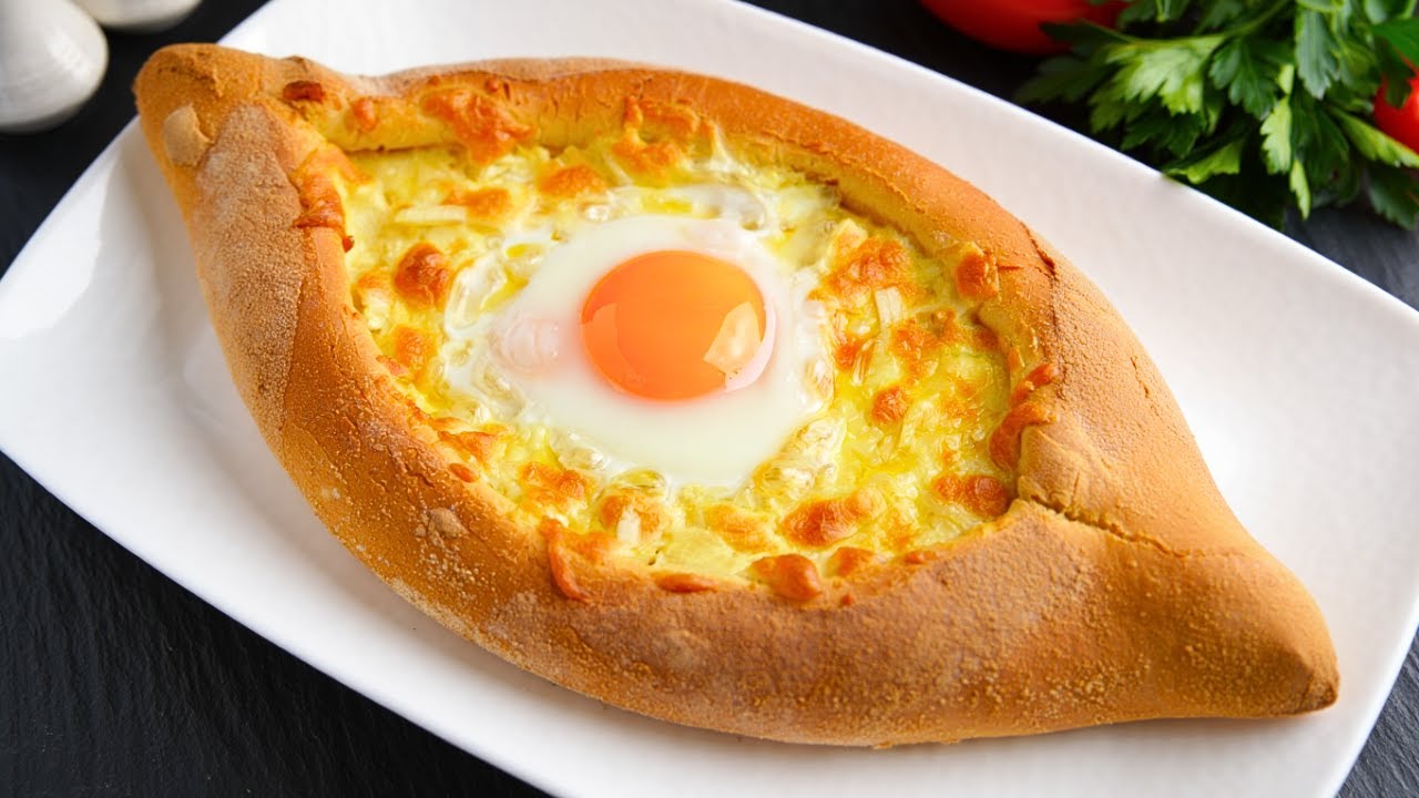 Kymmenen maailman herkullisinta suolaista leivonnaista kansainvälisen rankingin mukaan.