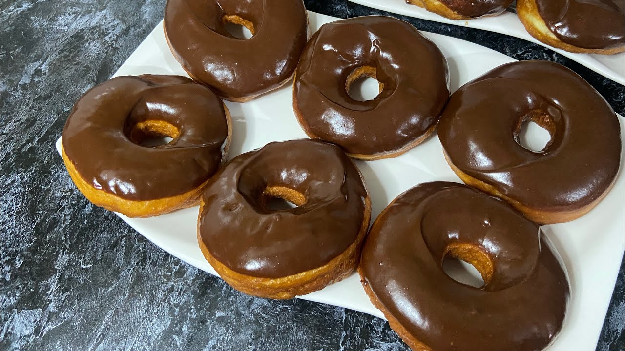 Minun paistetut donitsit ovat kolme kertaa kevyempiä kuin tavalliset. Opin tämän ovelan tempun äidiltäni.