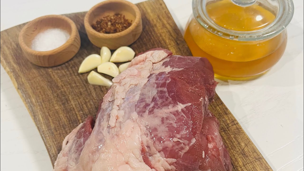 Tämä liha on vähärasvaisempaa ja terveellisempää kuin sianliha. Se sisältää runsaasti rautaa ja proteiinia, mutta se on marinoitava.