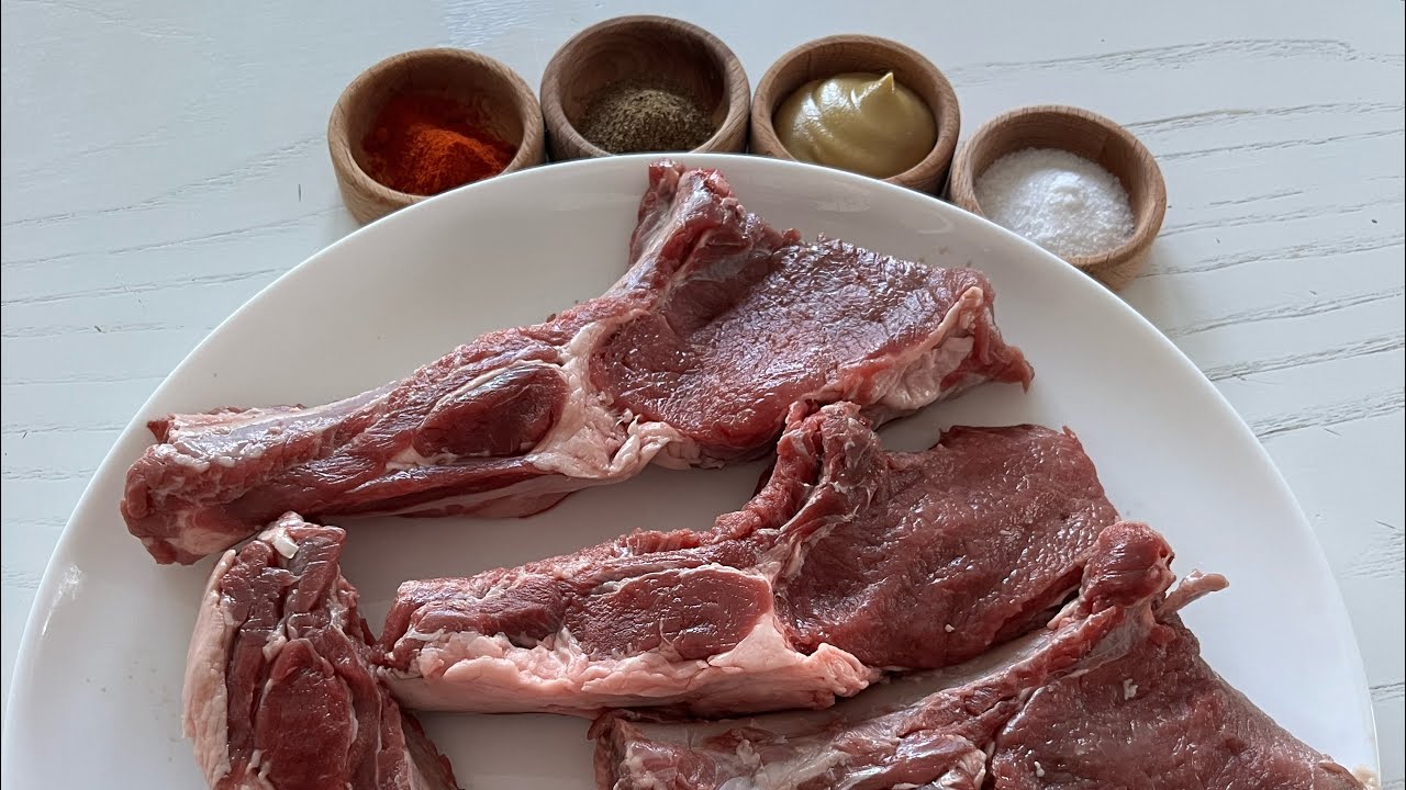 Tämä liha on vähärasvaisempaa ja terveellisempää kuin sianliha. Se sisältää runsaasti rautaa ja proteiinia, mutta se on marinoitava.