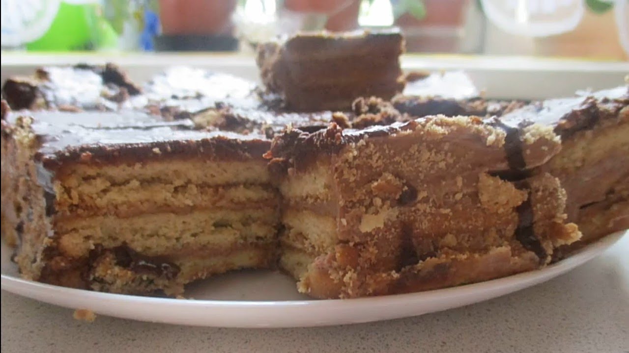 Kun haluan jotain makeaa, leivon tämän kakun. 20 minuuttia – ja se on valmis.