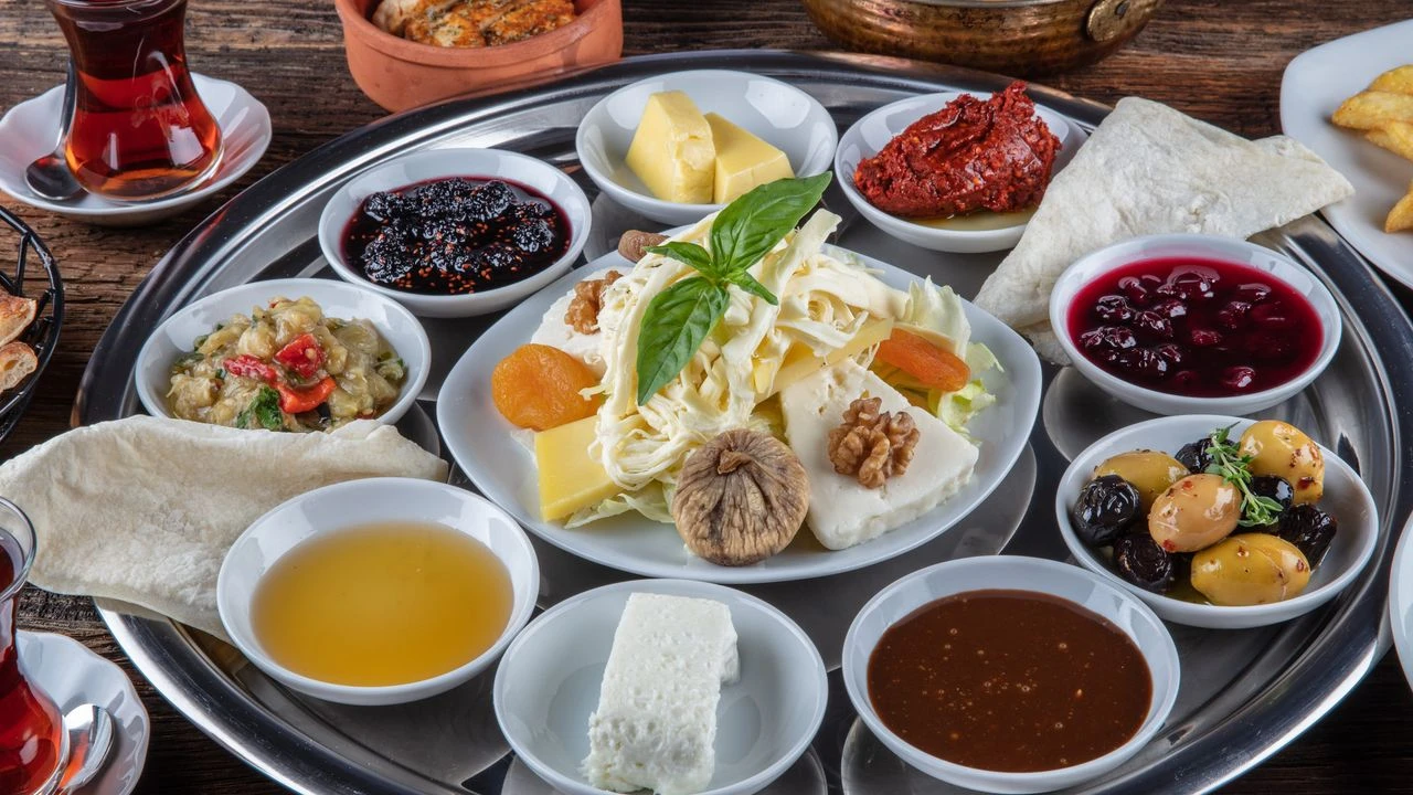 Se on yksi suosituimmista ravintoloiden luokituksista. Miten TasteAtlas toimii?